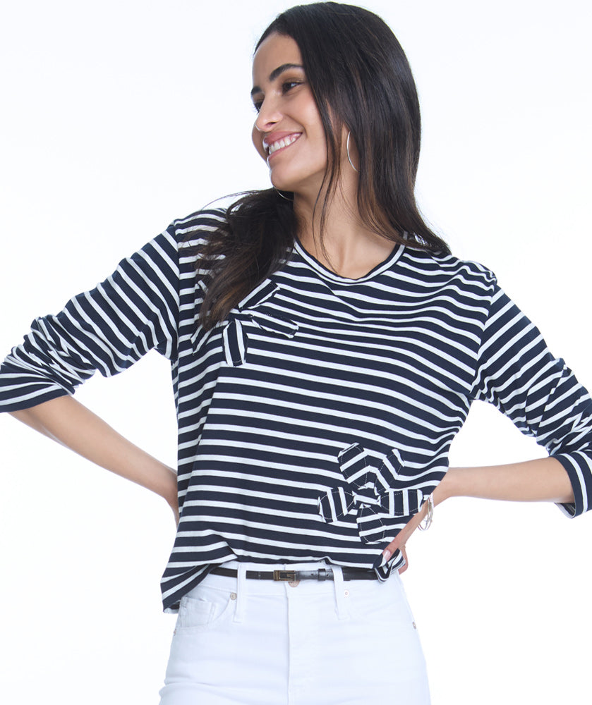 (取寄) エリオット ローレン レディース プロヴァンス Elliott Lauren women Provence Navy/White Elliott Lauren Provence Petal Detail Stripe Tee – Mary Walter