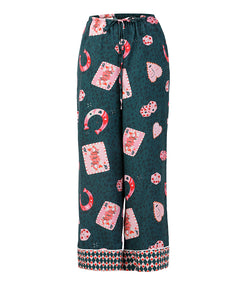 Emily Lovelock Cozy Queen Pajamas