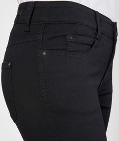 Essential Dream Jean - Premium pants from MAC Jeans - Just $220! Shop now at Mary Walter
