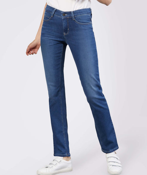 Essential Dream Jean - Premium pants from MAC Jeans - Just $220! Shop now at Mary Walter