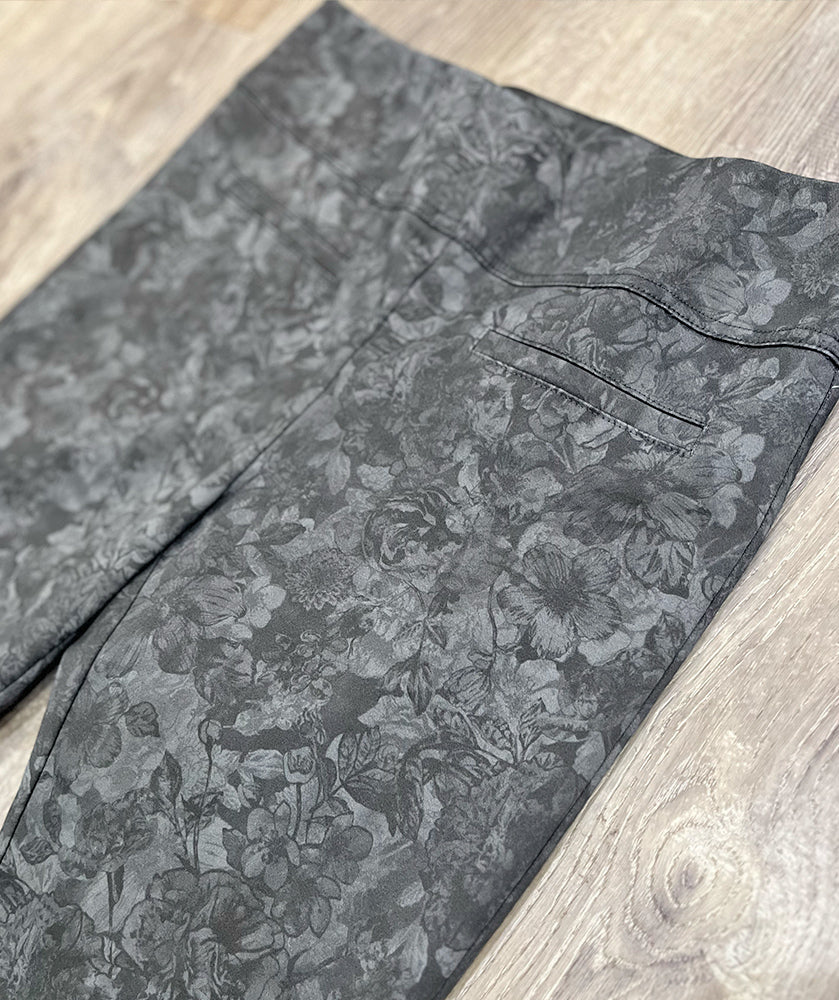 Elliott Lauren Grey Gardens Pant – Mary Walter