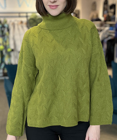 Cozy Cable Pullover Apple XS