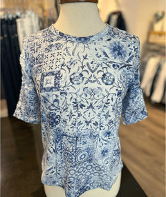 Elliott Lauren Patch of Blue Tee