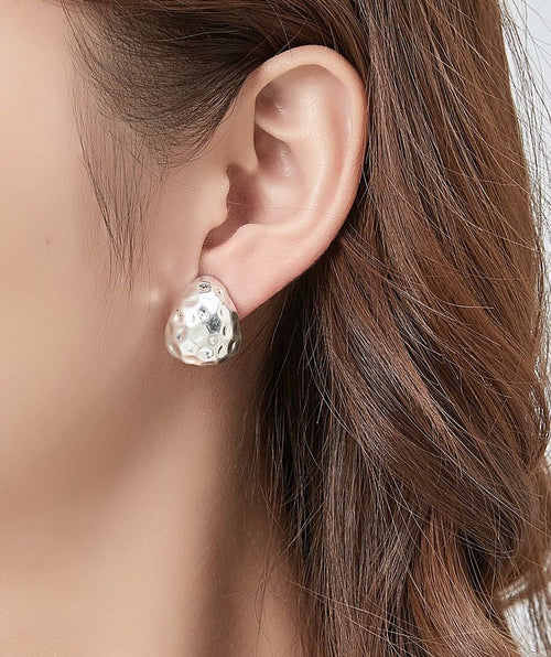 Heliena Hammered Nugget Clip Earring