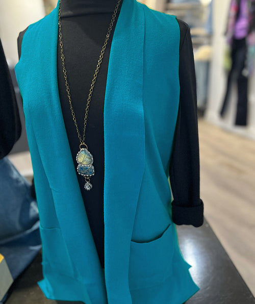 Jenvie Two Pocket Knit Vest Peacock