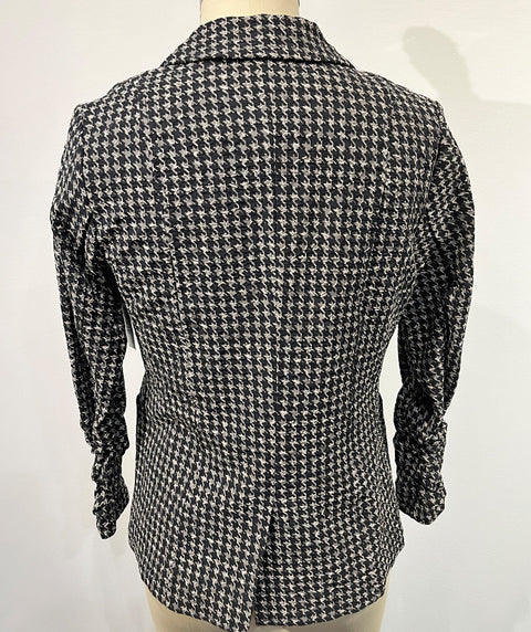 Open front houndstooth jacket