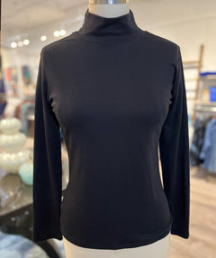 Meemoza Sylva Classic Turtleneck Black