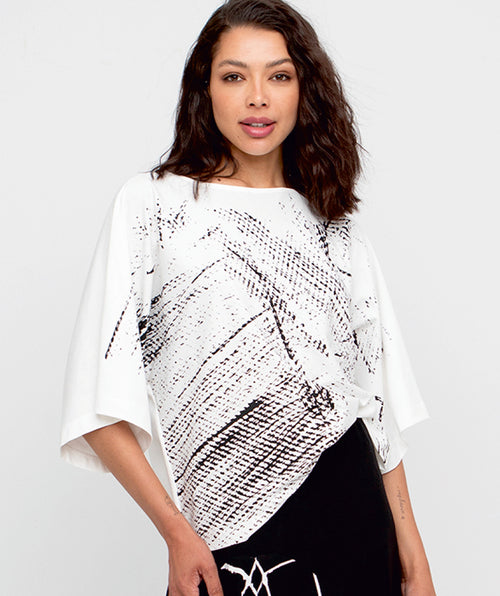 Ozai n Ku Crosshatch Tee