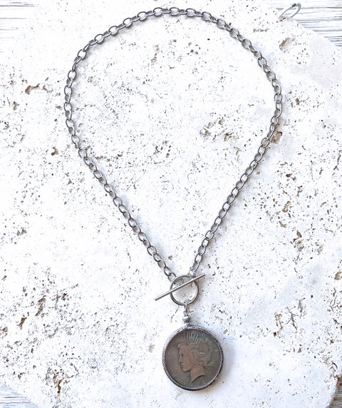 Coin medalion necklace silver