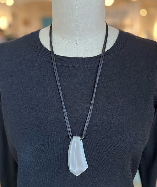 Zsiska Emocion Pendant Necklace