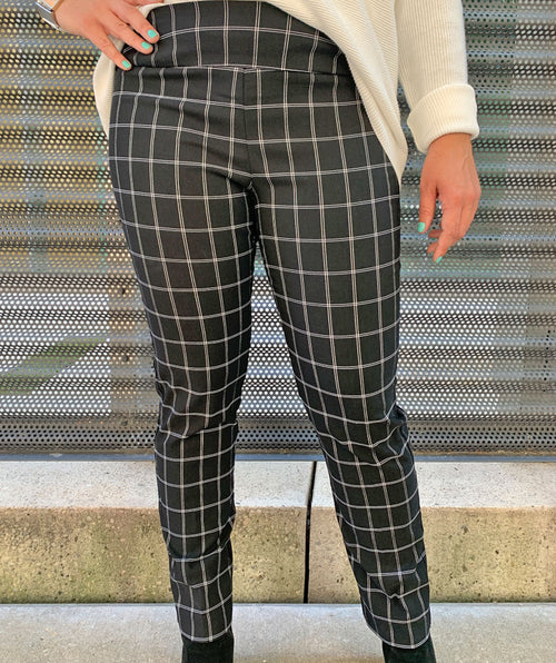 Square root pant Black&White size 2 - Premium pants from Elliott Lauren - Just $75! Shop now at Mary Walter
