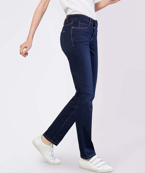 Essential Dream Jean - Premium pants from MAC Jeans - Just $220! Shop now at Mary Walter