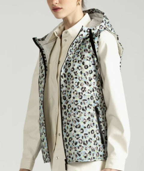 Packable Leopard Vest