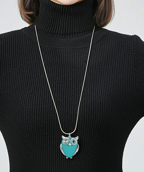 Orit the owl necklace